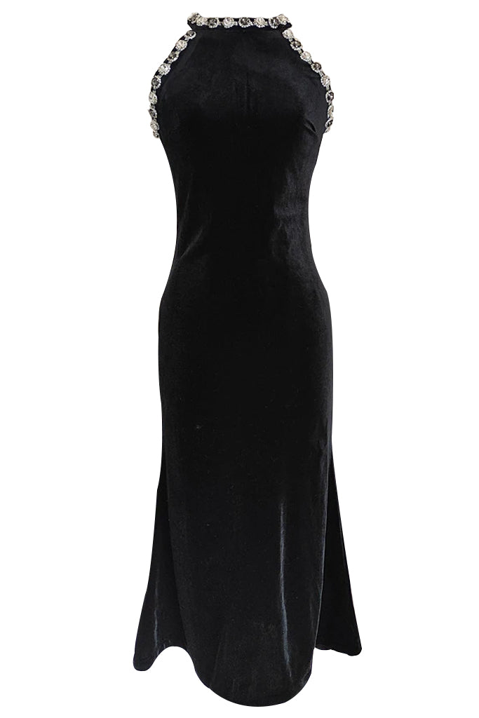 Vestido de noche de terciopelo negro Triquetra