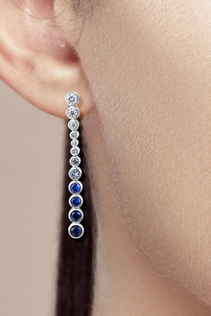 Pendientes largos Taylor de plata con cristales y piedras preciosas de espinela azul