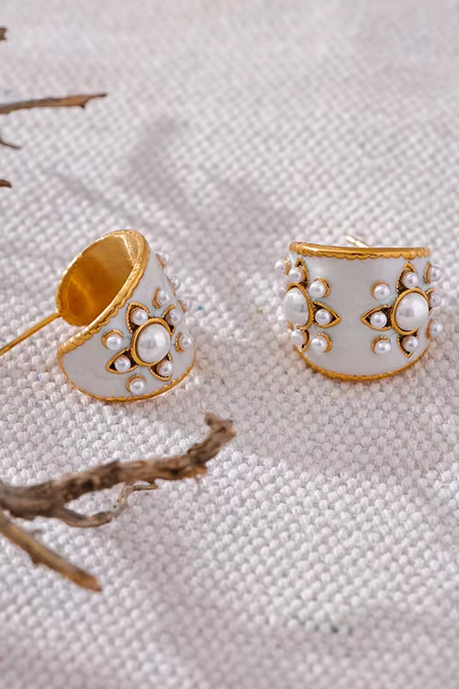 Cyrisse White Enamel Hoop Earrings with Pearls